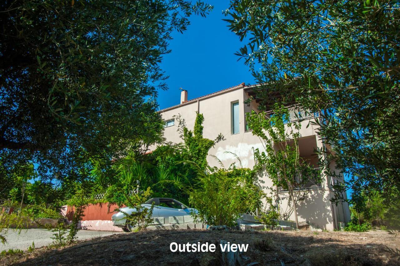 Helmata Villa With Privecy Argostoli  Exteriör bild